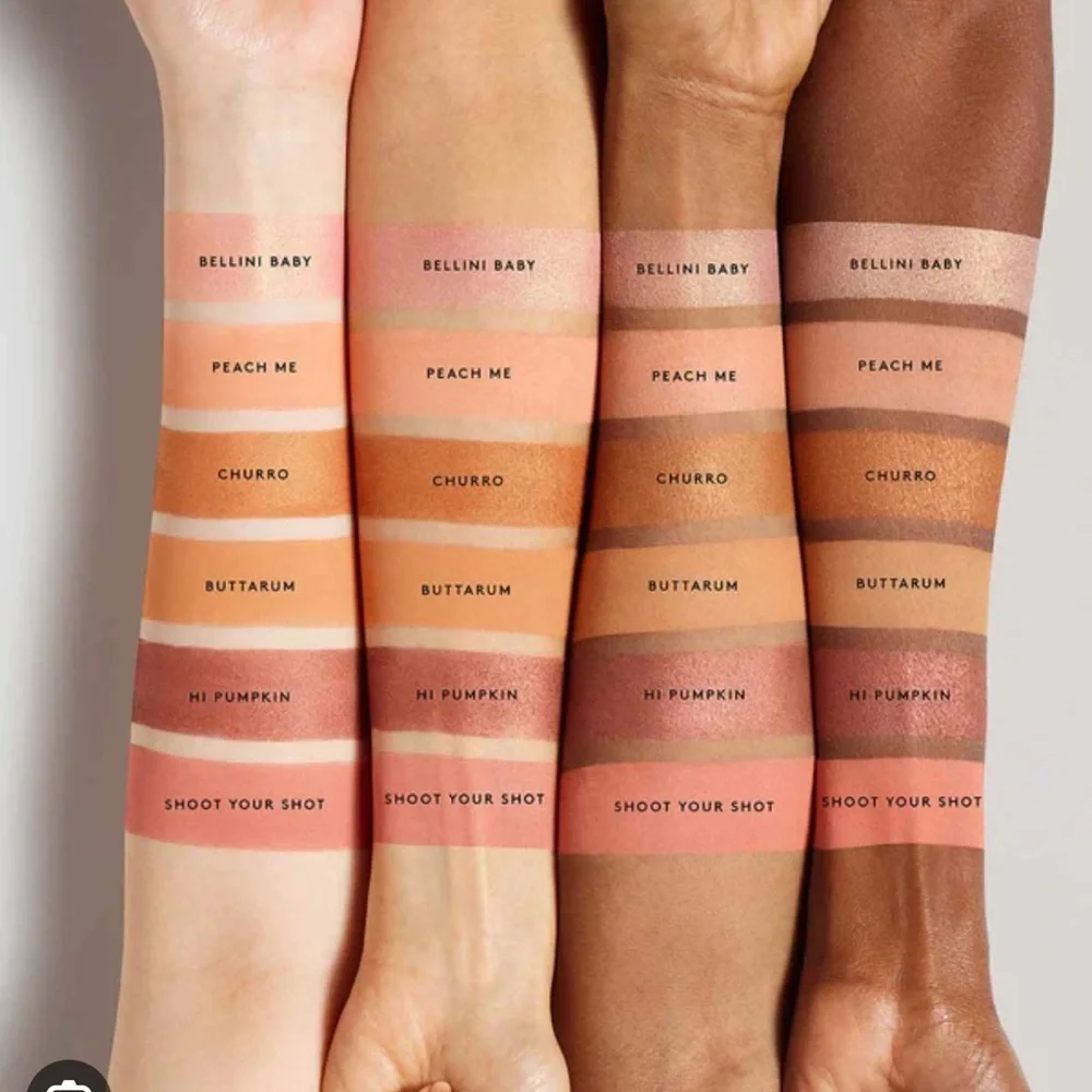 🎃⭐HP! Fenty Beauty Peach Snapshots Palette